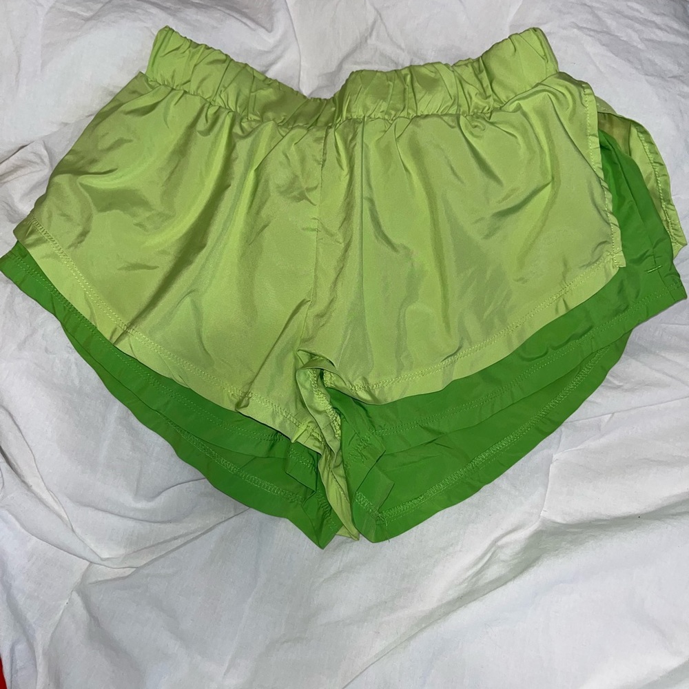 Free people movement shorts size XS